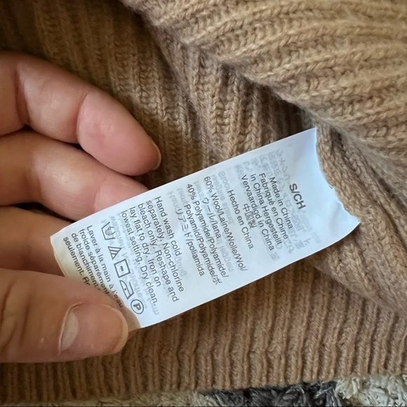 Madewell Relaxed V-Neck Ribbed Sweater Dress - Picture 10 of 12